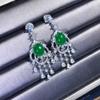 Elegante Imitations-Smaragd-Chalcedon-Ohrringe mit Hetian-Weißjaspis-Tropfen für Damen