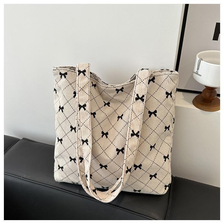 

Сумка жіноча 2024 нова повсякденна ретро сумка великої місткості через плече проста модна сумка-тоут ретро сумка білий