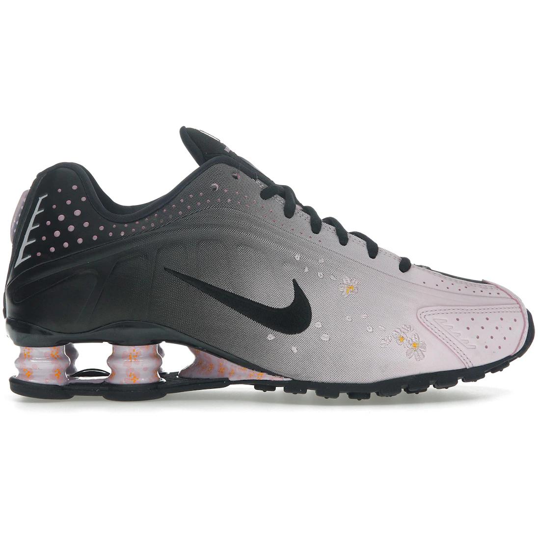 

Кроссовки Nike Shox R4 Sakura (Женский)(IB8872-600) 35.5