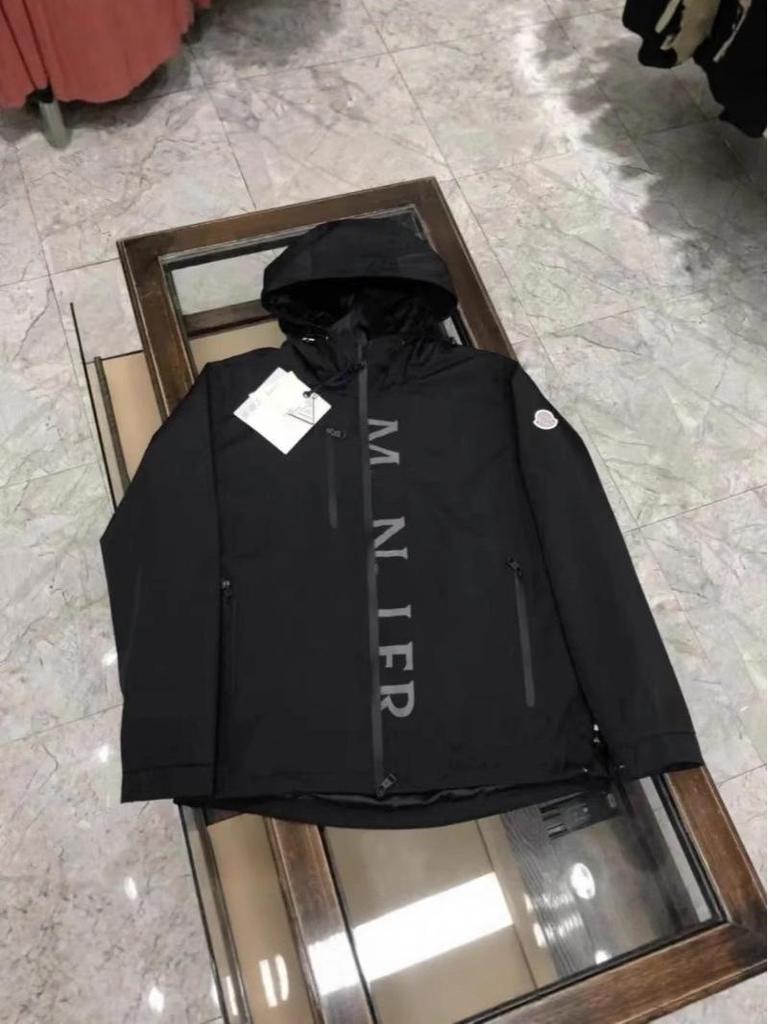 Europejska męska kurtka wiatrówka z kapturem - Moda wiosenna 2025, Krój slim fit, Nadruk z literami.