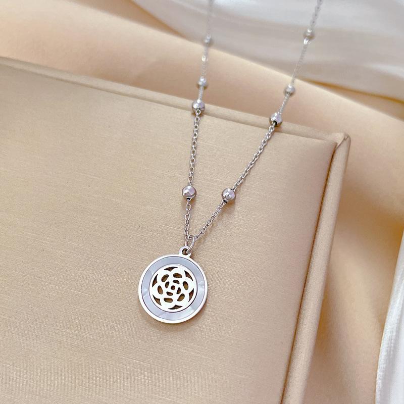 Stainless Steel Punk Hip-Hop Style Necklace Temperament Simple Front Buckle Collarbone Chain