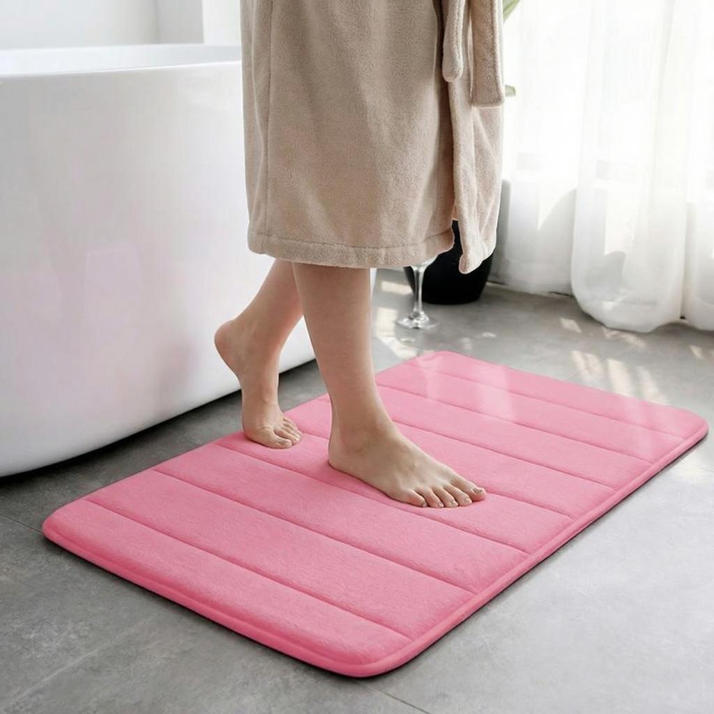 Absorbent Non Slip Bathroom Rug Coral Fleece Bath Mat Soft Comfortable Water Resistant Floor Mat for Shower Tub 40x60cm