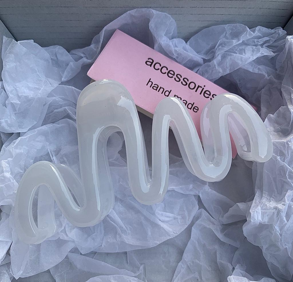 Jelly Colored Wave Hair Claw Hairpin Women Girls Fashion Design Korean Sweet Simple Irregular Hair Clip Headwear