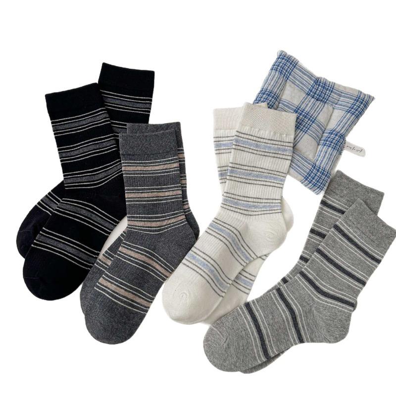 Women's Fall Fashion New Striped Cotton Medium Tube Pile Socks