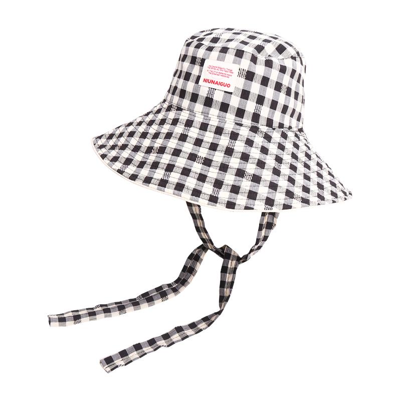 Front and back two, wearing plaid fisherman hats, children's large brim lace-up, face-showing small sun hat, color-edged versatile sunscreen basin hat