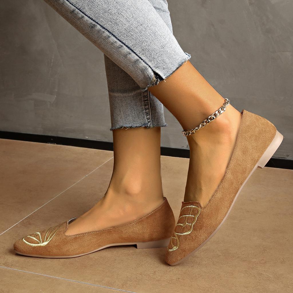 European and American Solid Color Doudou Shoes for Women's Spring and Autumn New Low-heeled Soft-soled One-pedal Pointed Comfortable and Fashionabl