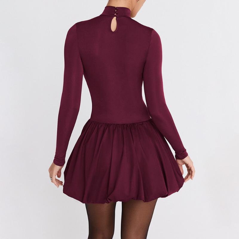 Elegant and Slim Fit Sexy High Neck Long Sleeved Pleated A-line Skirt Dress from Europe and America