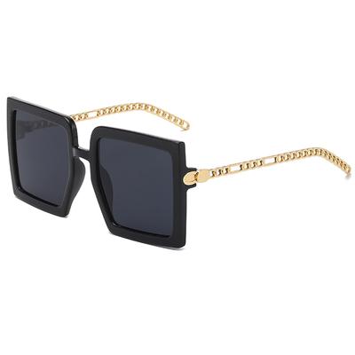 Brand Fashion Oversize Gradient Sunglasses For Women Vintage Alloy Chain Frame Trendy Square Sun Glasses Female Elegant Shades