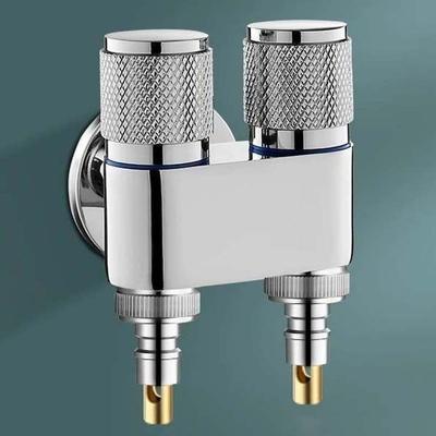 Badrum – Tillbehör till blandare