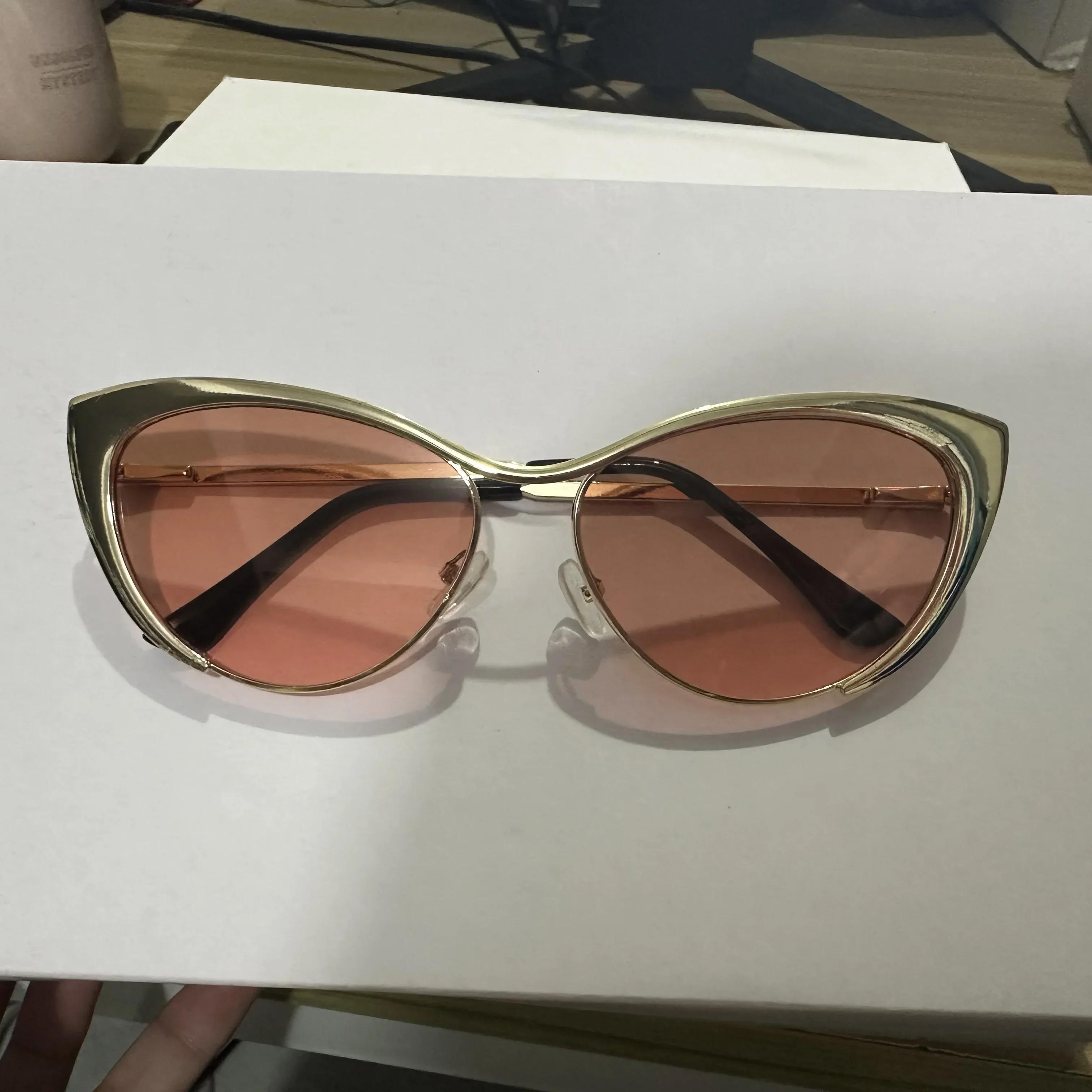 

Outdoor Gradient Cat Eye Sunglasses Women Men Colorful Minimalist Sun Glasses Mirror Black Colors Designer Brand Fashion Other