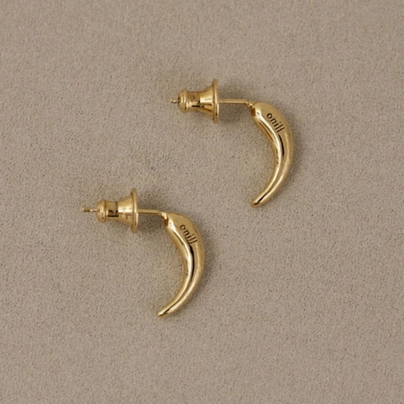 onill 04-15 shell (Earring)