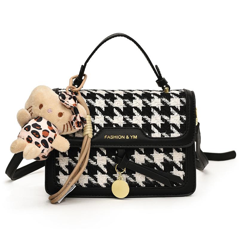 Wholesale Hot Sale Niche Korean Literary Plaid Portable Small Square Bag Women's Casual Versatile Foreign Style Messenger Bag