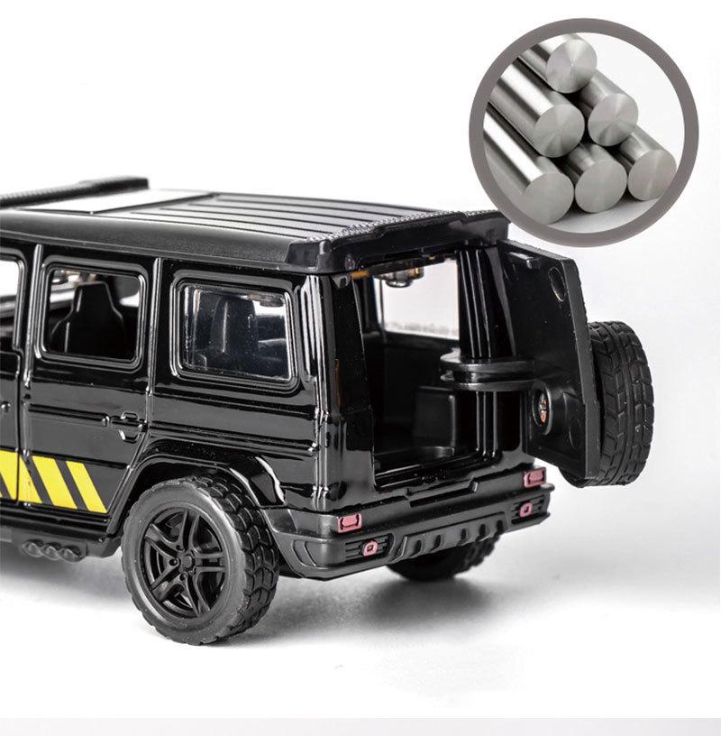 12cm Alloy Off-Road Car Model Toy with Claw Machine Feature - Opens Doors, Ideal Gift for Kids