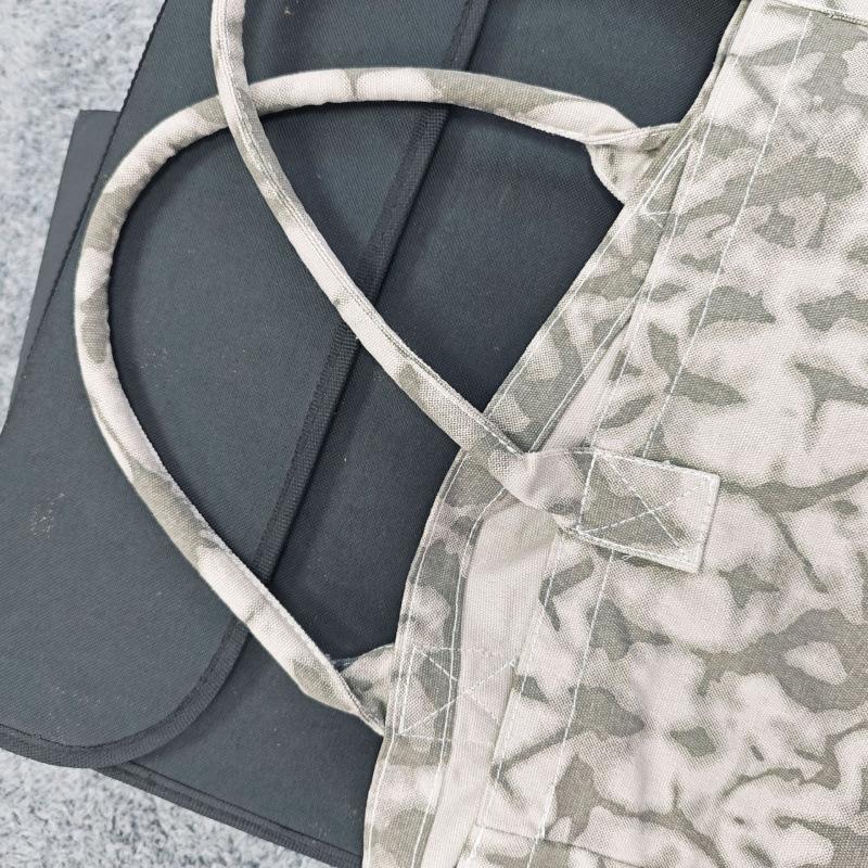 Yoga Bag, Celebrity Style, Large-capacity Canvas Bag, Handbag for Commuting and Shopping, Sports and Fitness Tote Bag