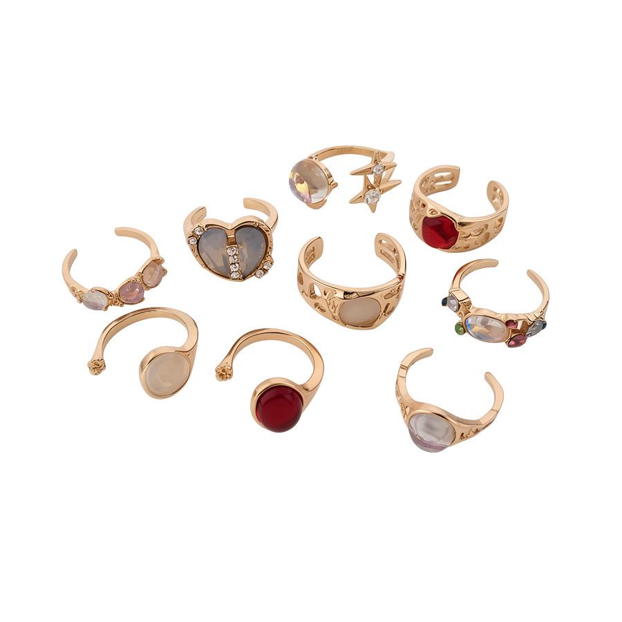 European Style Pleated Open Ring: Exquisite, Luxe Design for Women