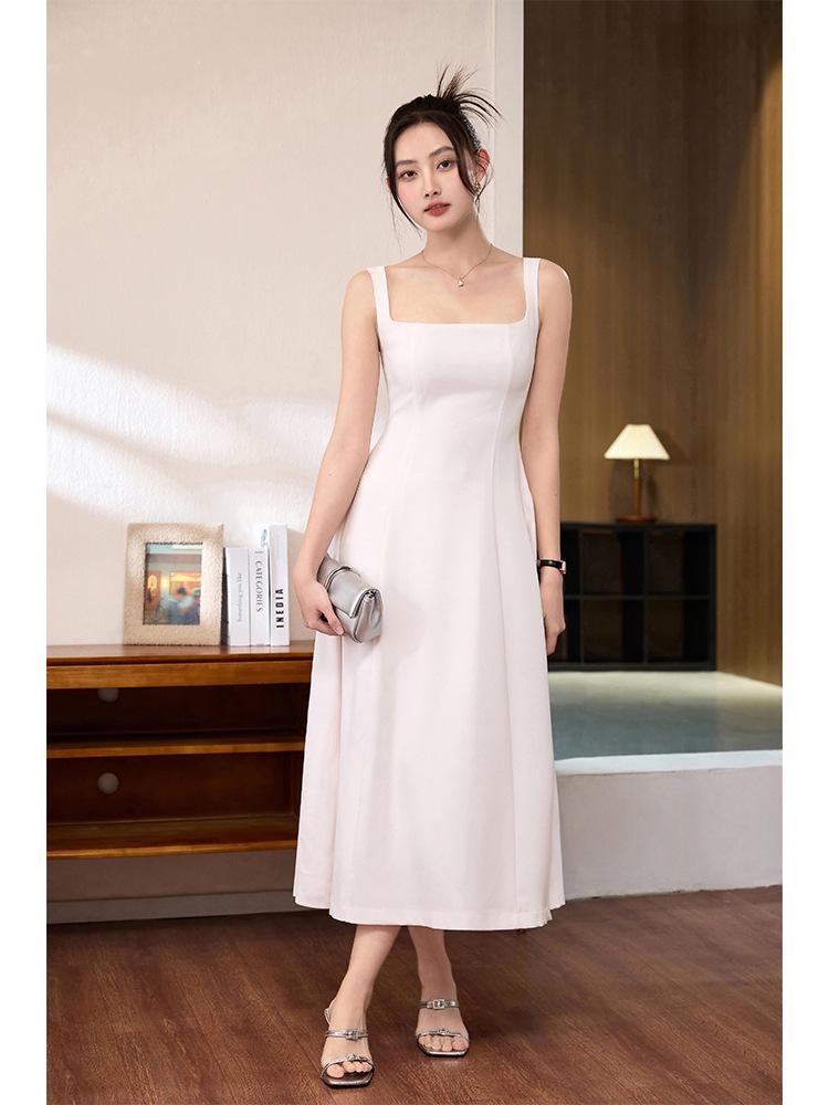 Elegant French Style Acetate Crinkled Strappy Long Dress for Mature Women