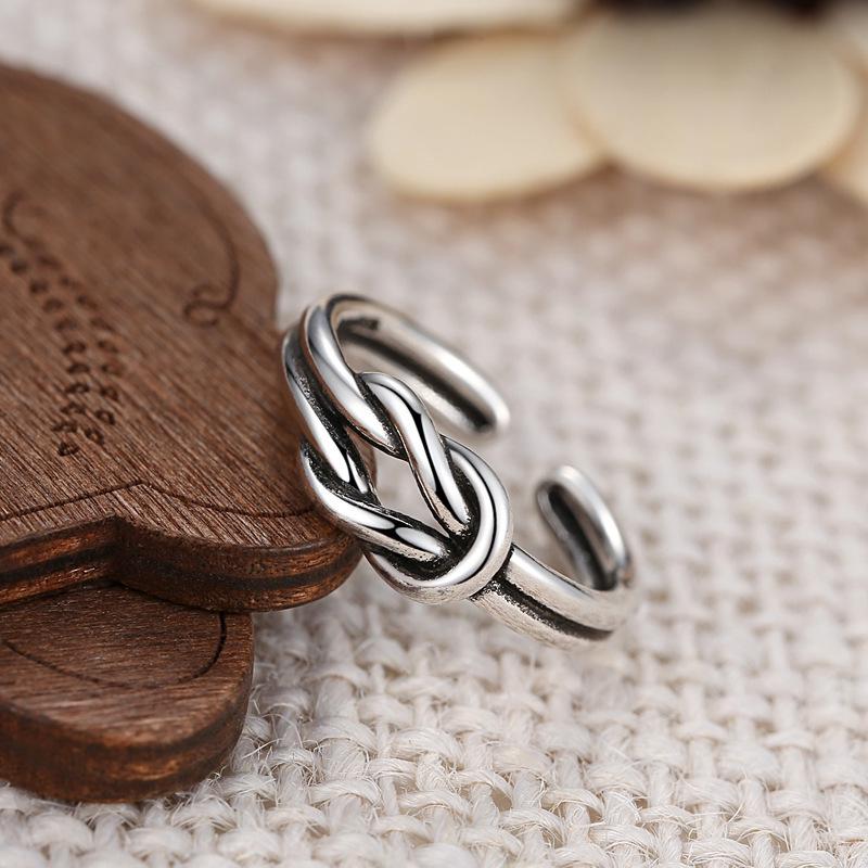 New Korean-Japanese Retro Knot Adjustable Finger Ring for Women - Hip Hop Style