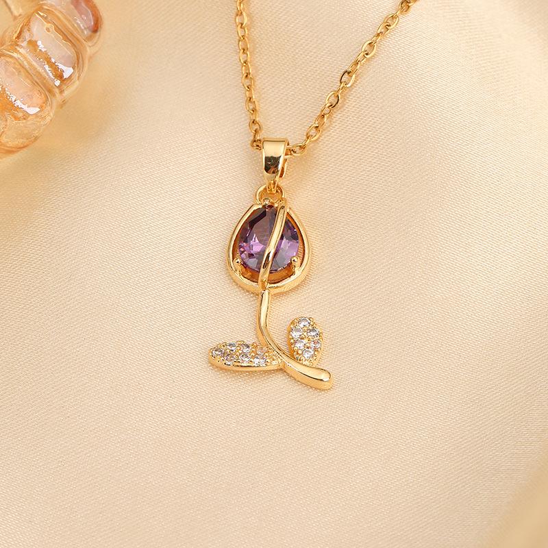 Titanium Steel Non-fading Necklace - European & American Style, Light Luxury, Versatile Korean Fashion, Perfect for Women and Girlfriend Gifts.