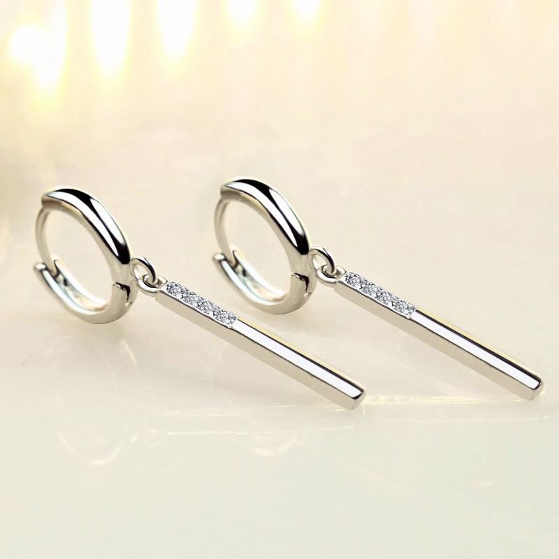 Morning Glow Elegant Korean Stud Earrings: Simple, Versatile Imitation Silver Ear Clips for Women