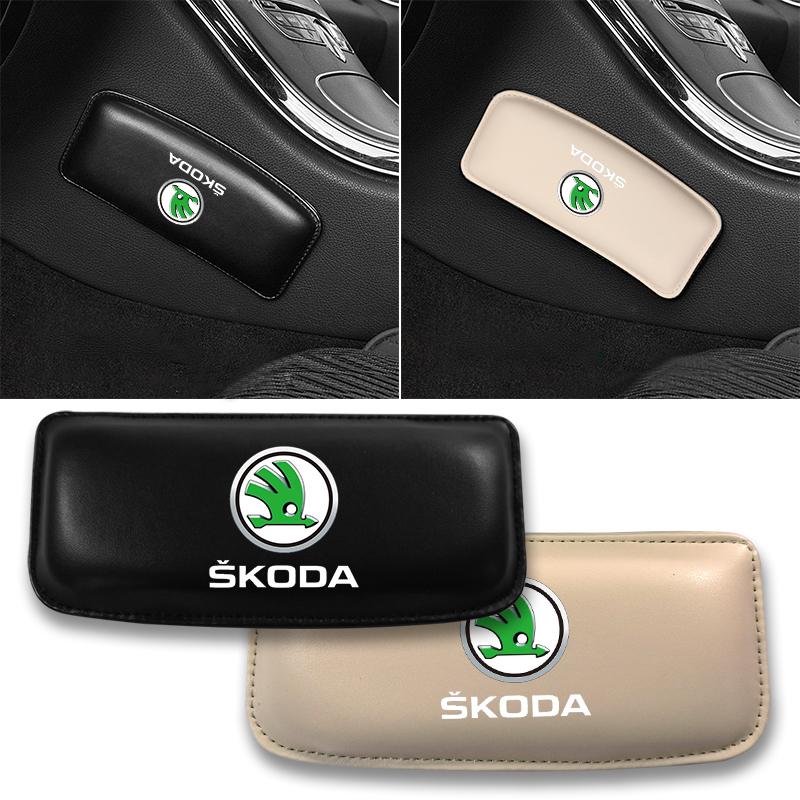 Leather Knee Pad Car Interior Pillow Comfortable Elastic Cushion for Skoda Octavia 1 2 3 A4 A5 MK2 Kodiaq Superb 3 Rapid Fabia 1 Car Styling
