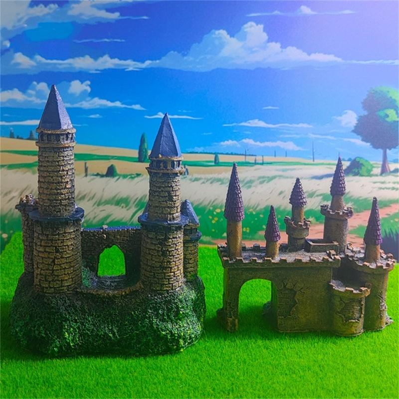 Aquarium Castles Statue Artificial Hideouts House Resin Aquarium Decorations Art Crafts  Habitat Ornaments