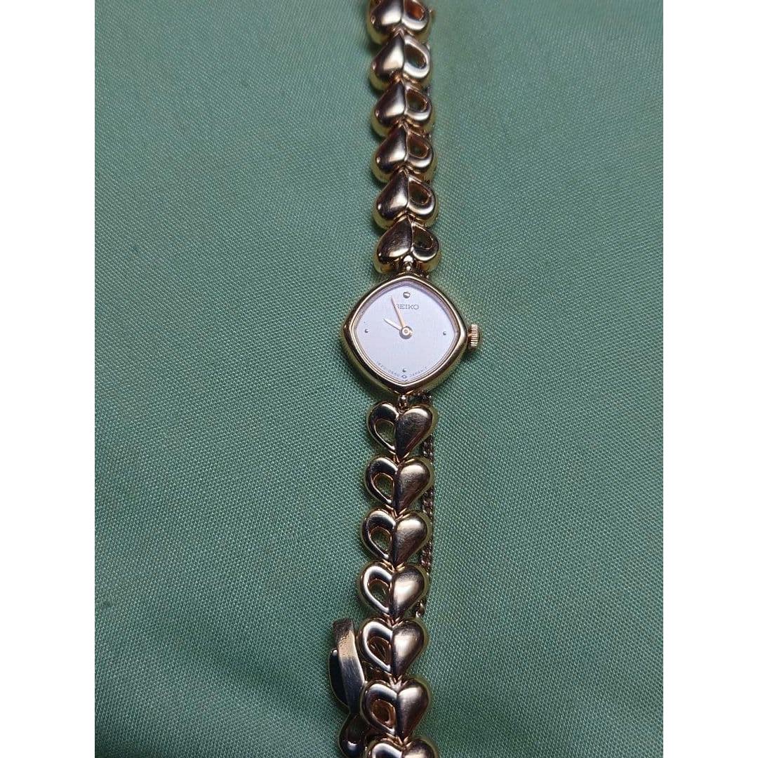 Working item  SEIKO SEIKO  Wristwatch Heart  chain