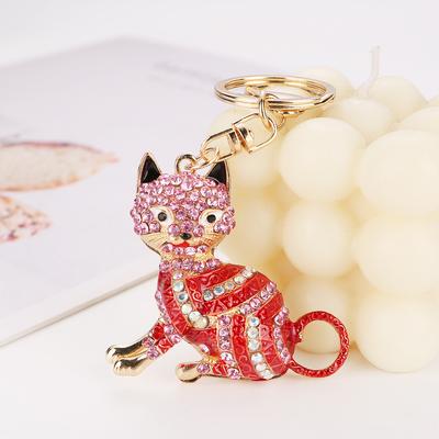 Creative, Fashionable and Cute Pet Cat Car Decoration Keychain, Lucky and Prosperous Cat Sitting Posture Cat Keychain, Bag Pendant Accessory