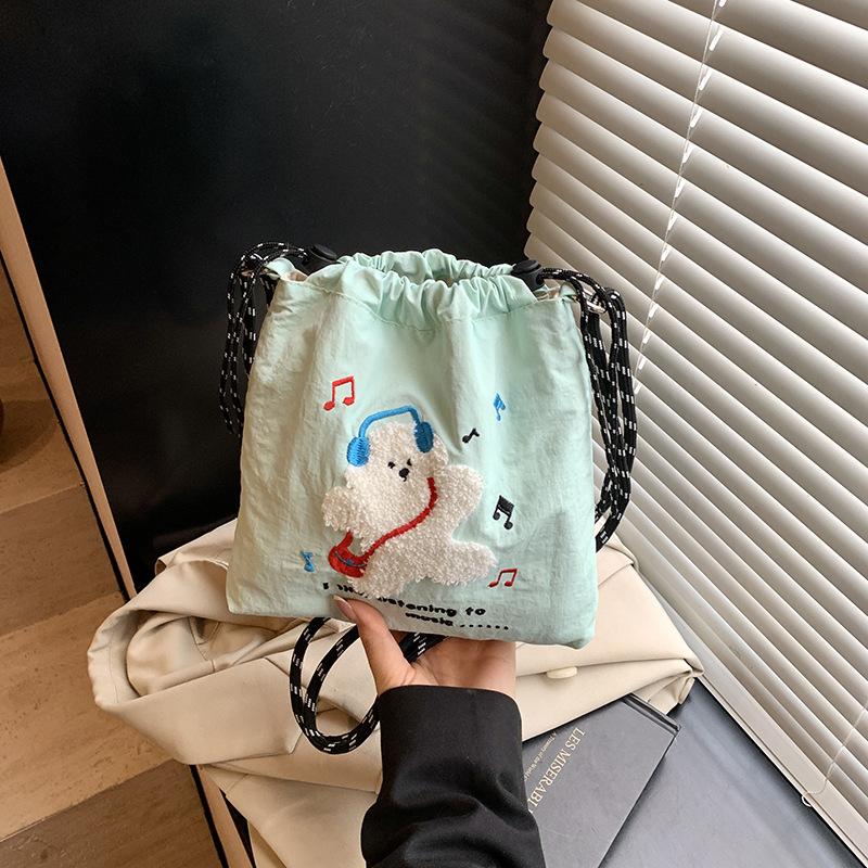 New nylon embroidered mobile phone bag fashionable versatile messenger bag simple drawstring canvas shoulder bag