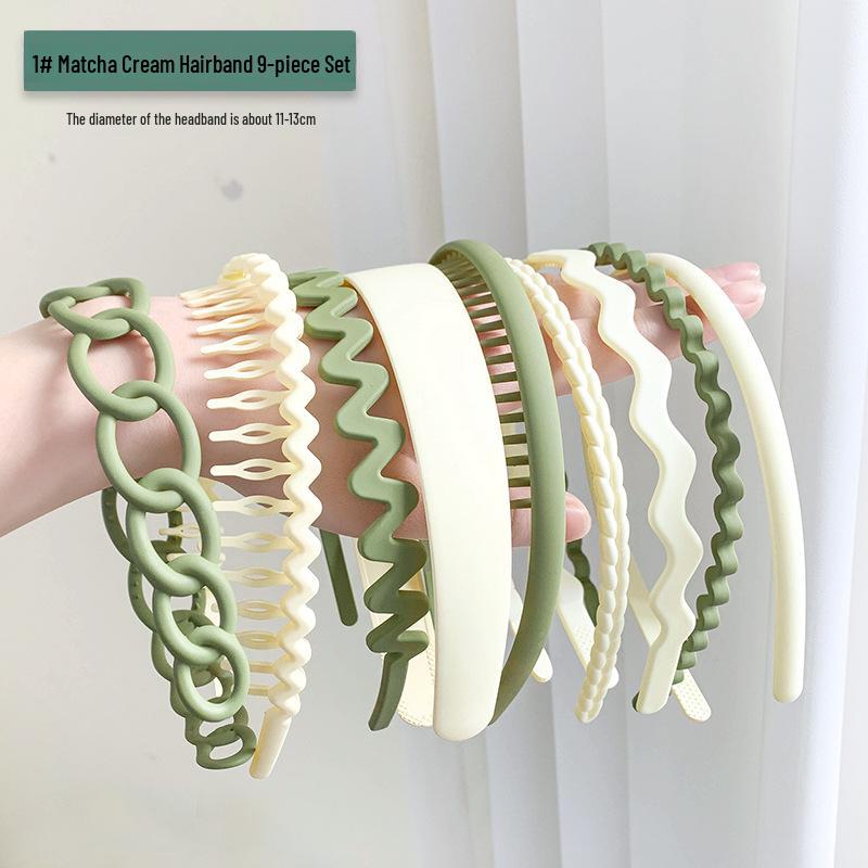 Women's Non-Slip Milk Coffee Hair Hoop: Versatile Headband & Tidying Clip for Travel