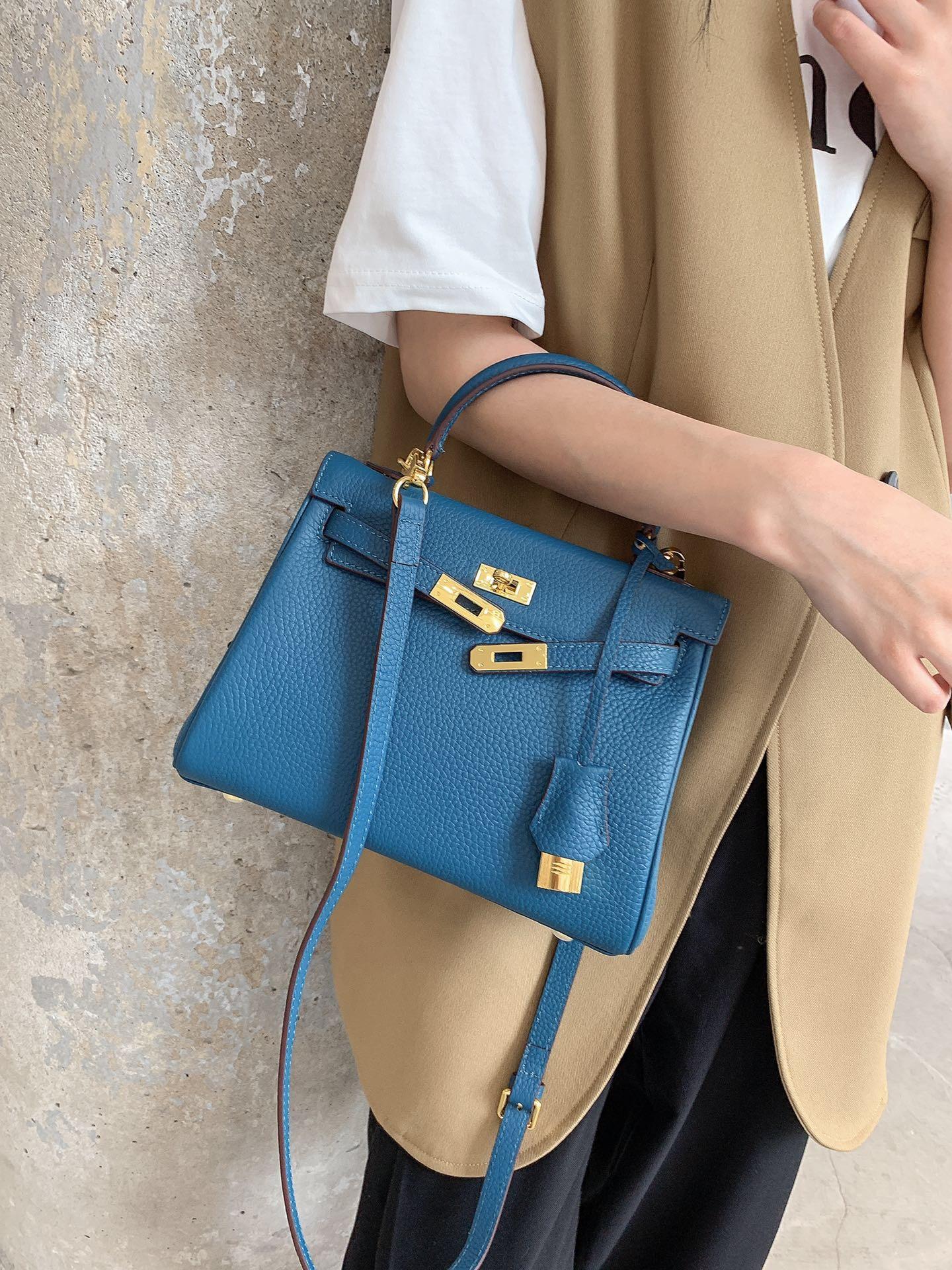 

Сумка из натуральной кожи женская мягкая кожаная большая новая модная и универсальная сумка из коровьей кожи с узором личи, верхний слой, сумка через плечо 25x9x19cm синий