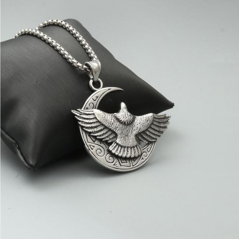Light Luxury High-end Titanium Steel Jewelry Men's Eagle Necklace