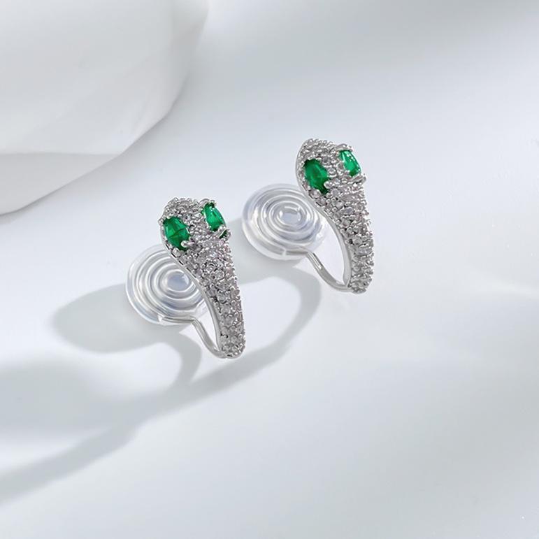 Trendy Exquisite Silver Cubic Zirconia Snake Mosquito Coil Clip Earrings Luxury Personality Non Piercedfor Women Fashion Jewelry