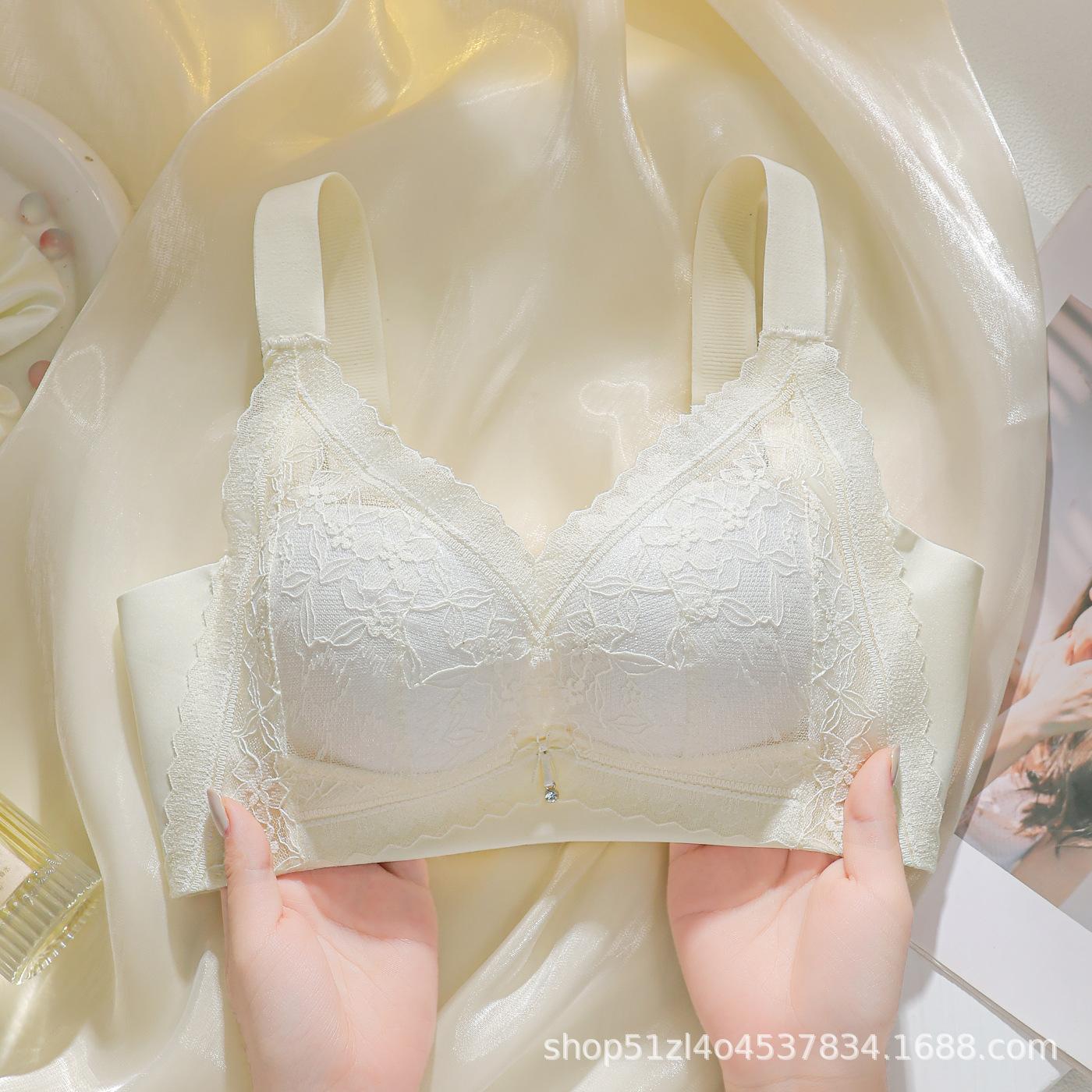 Sexy lace small breasts gather underwear women s no steel ring upper thin and lower thick breast adjustment type inner cover upper support bra 70AB