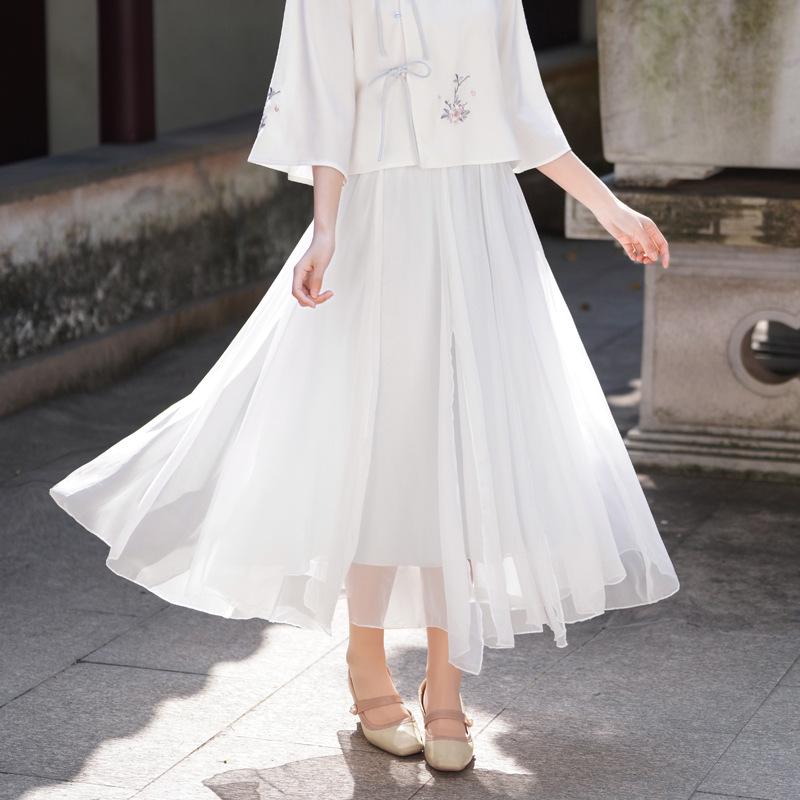 Chinese Retro Embroidered Stand-Up Collar Tang Suit Hanfu Top