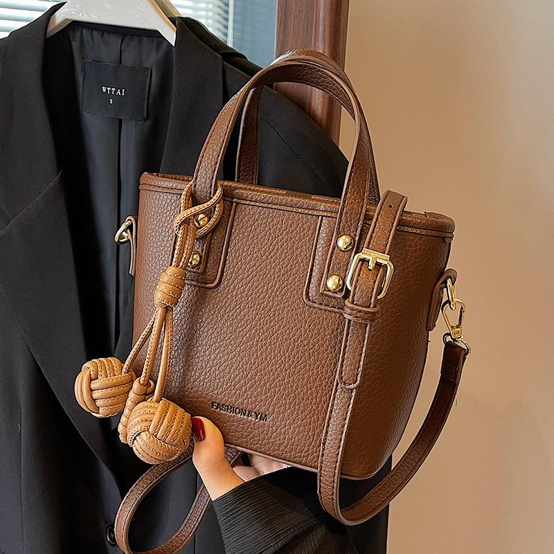 

Модные универсальные женские сумки через плечо, модные контрастные сумки-ведра из мягкой кожи, женские сумки для поездок на работу