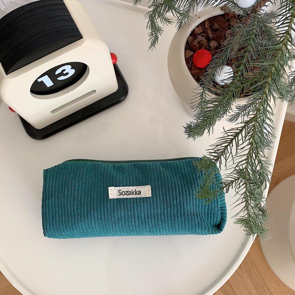 Retro Corduroy Pencil Case - Simple, Solid Color Stationery Bag for High School Students