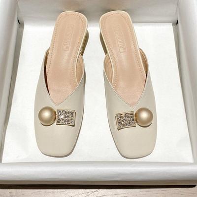 Chinelos femininos, mules, sapatos de verão para áreas externas, 2024, salto baixo, sandálias off-white, couro, pele natural, normal, B, promoção W