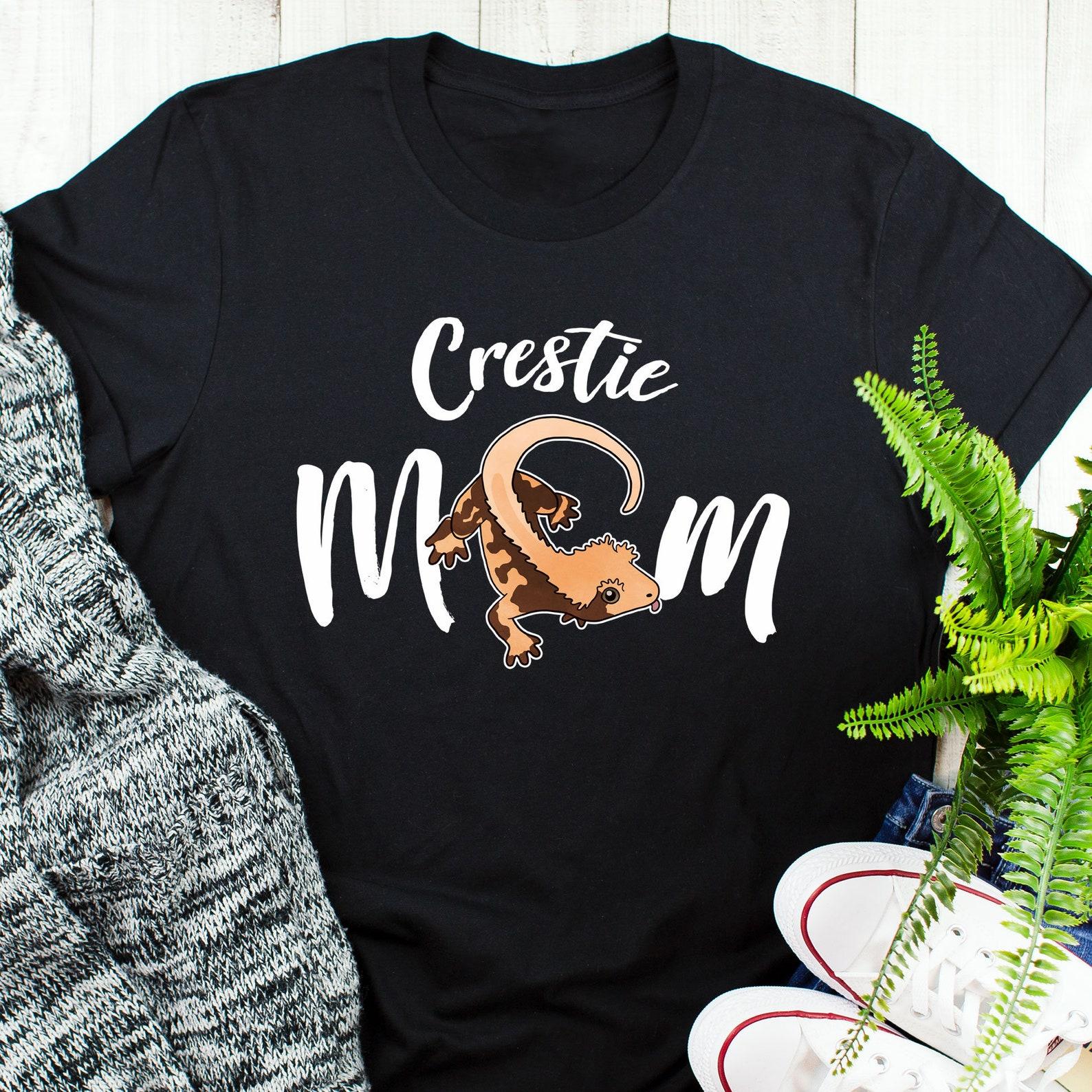 Crested Gecko Shirt, Crestie Mom, Tshirt, Pet Reptile Lover Gift, Funny Lizard T-Shirt Cute Harlequin Crested Gecko Tee 140