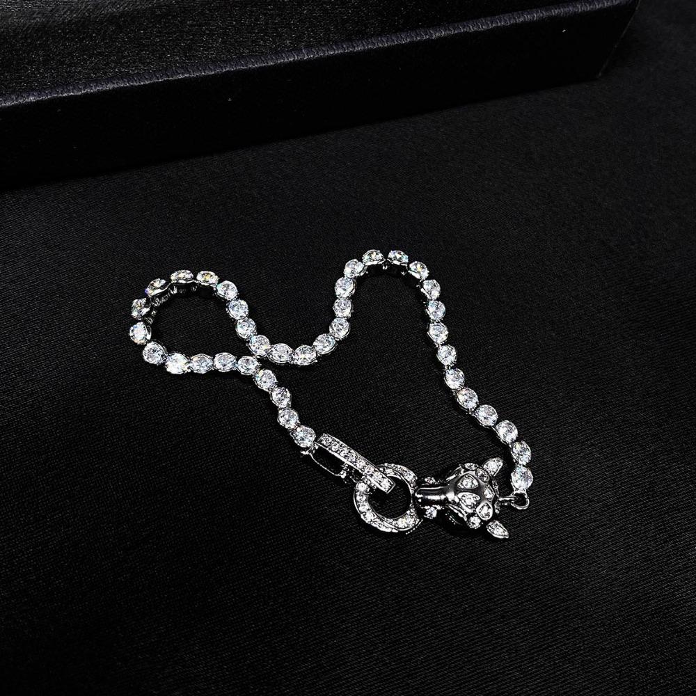 Luxury Leopard Head Bracelet Full of Diamonds with Clasp Fashion Jewelry for Women