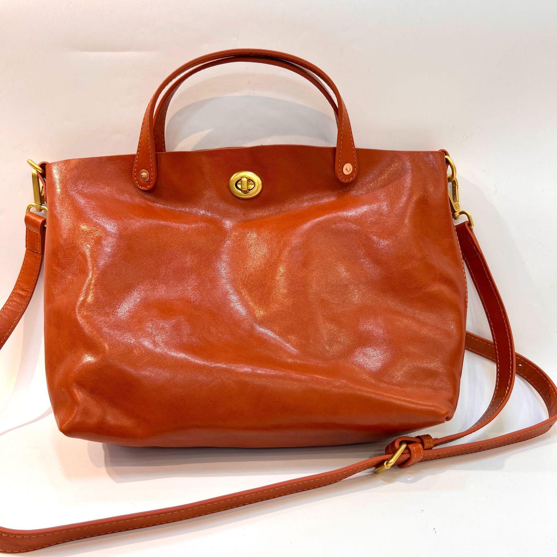 

Leather Women s Bag - Large Capacity, Top-grain Tanned Cowhide, Retro Crossbody Handbag, Tote Designer Luxury Bag 27X11X23CM