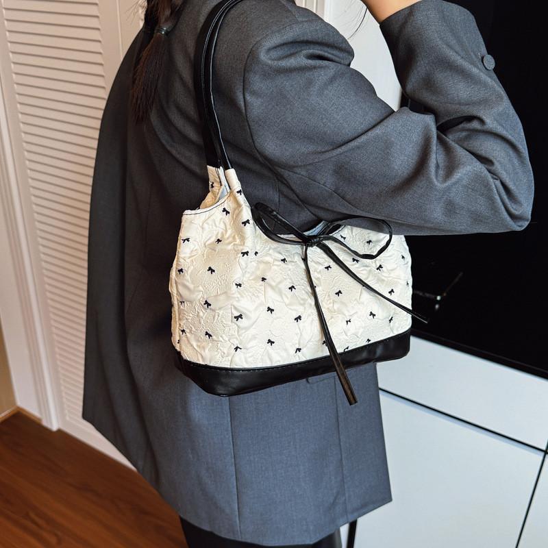 Classic Pu Womens Shoulder Bag With Bow Detail For Daily Use