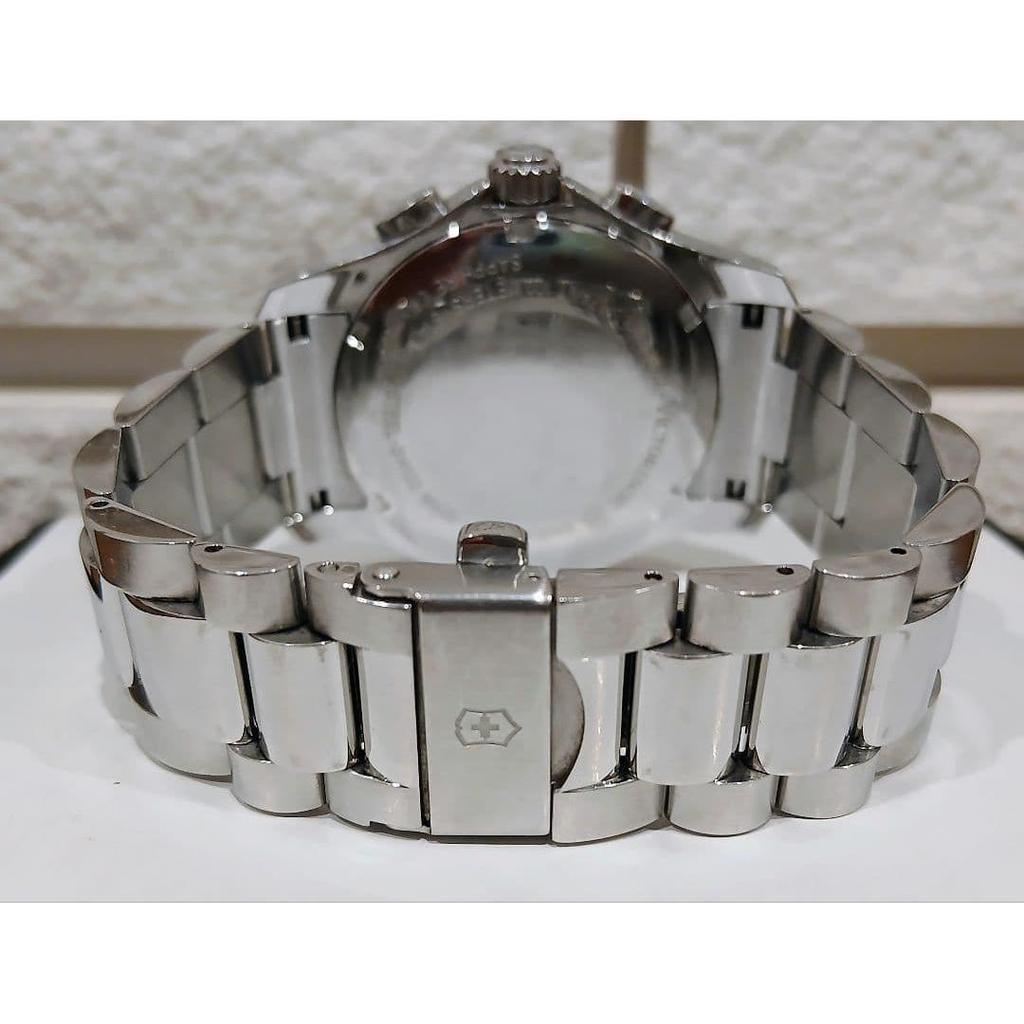 Used VICTORINOX/chronograph Wristwatch/battery Replaced May 4, 2020/operation Normal