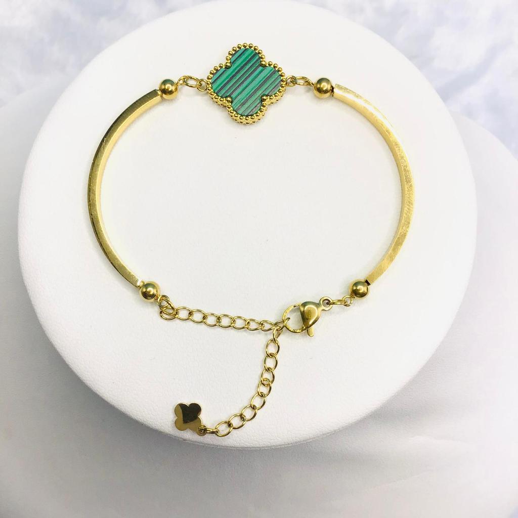 New Fashion Titanium Steel Four-Leaf Clover Bracelet Fashion High-Grade Ladies Bracelet