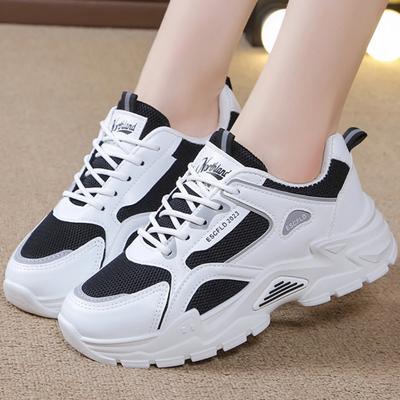 Nya Damskor Casual Sneakers Sommarskor Damskor Mesh Andningsbara Snörskor Sportskor för Kvinnor Plattform Promenad Designerskor
