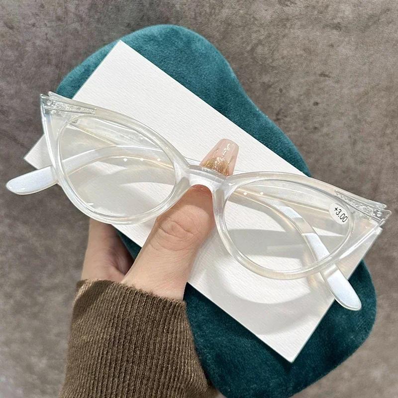 

Trendy Reading Eyeglasses for Women Cat s Eye Style Readers Bricklaying Frame Luxurious Design Harmful Light Blocking Computer Glass 1.0