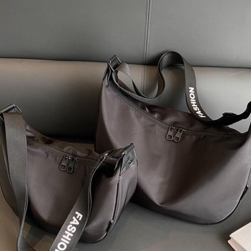 Waterproof Oxford Cloth Large-capacity Dumpling Bag Messenger Bag Women's Niche New Versatile Leisure Sports Style Shoulder Bag Tide