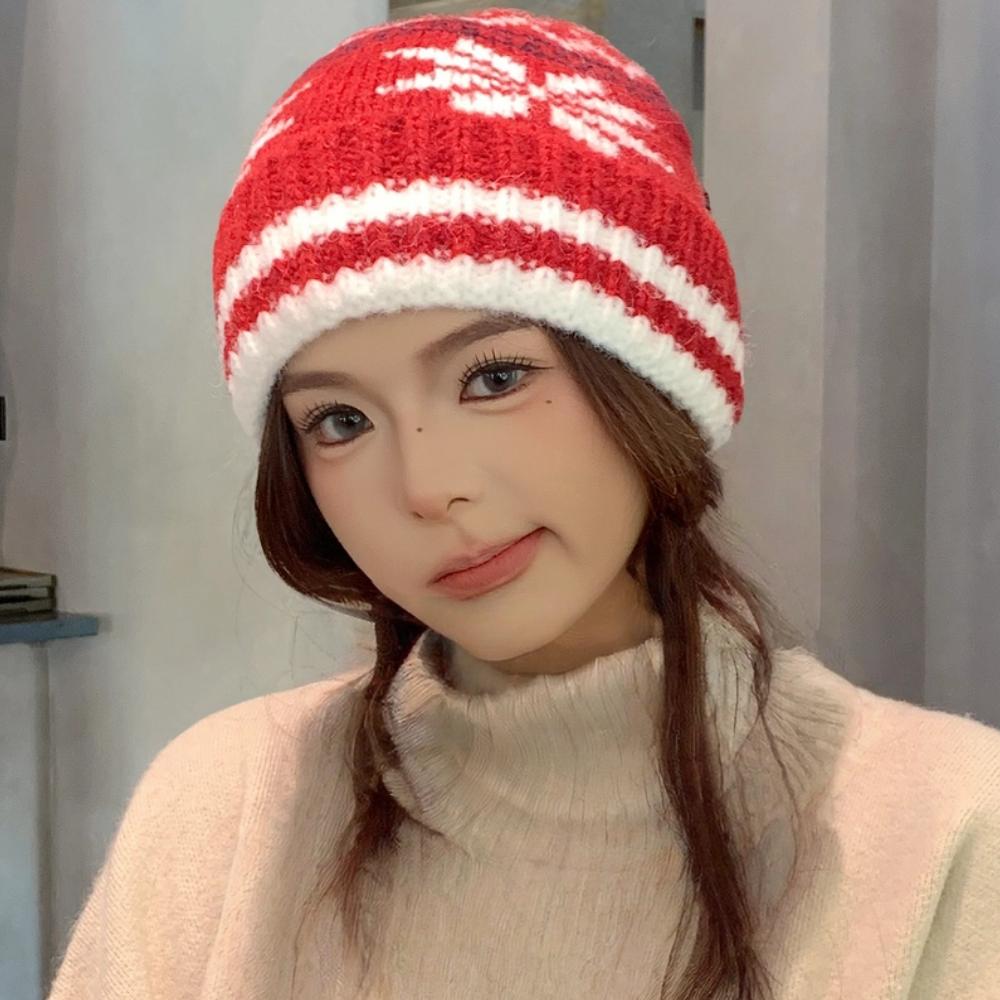 New Style Slouchy Beanie Hats Winter Warm Cap Hats Y2K Cap For Women Snowflake Marked Embroidery Winter Knitted Girl Hats Gift