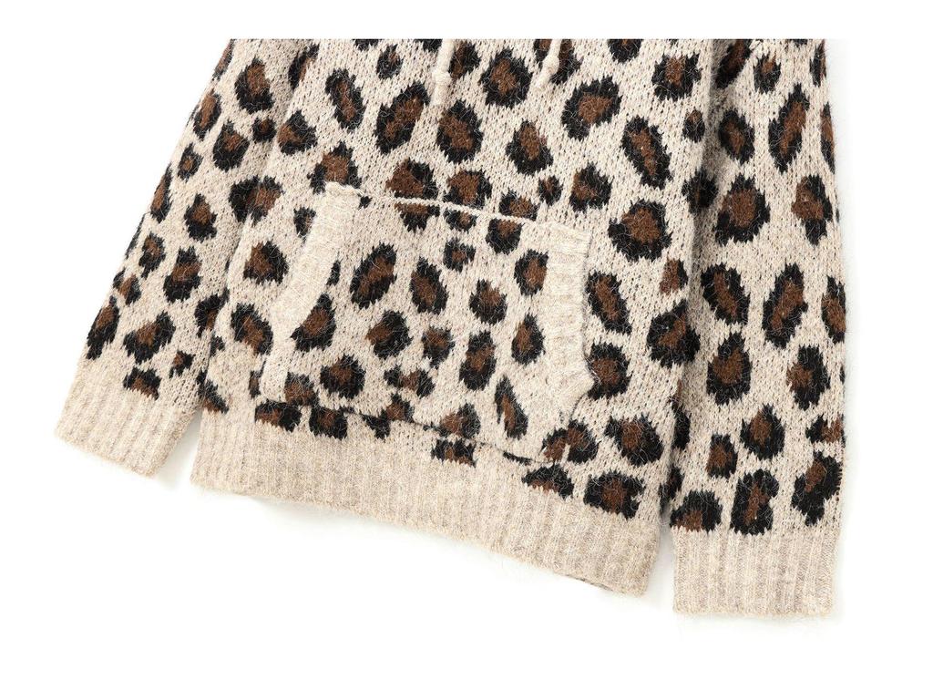2024 Fall Women's Animal Pattern Jacquard Knit Sweatshirt - European & American Style Long Sleeve
