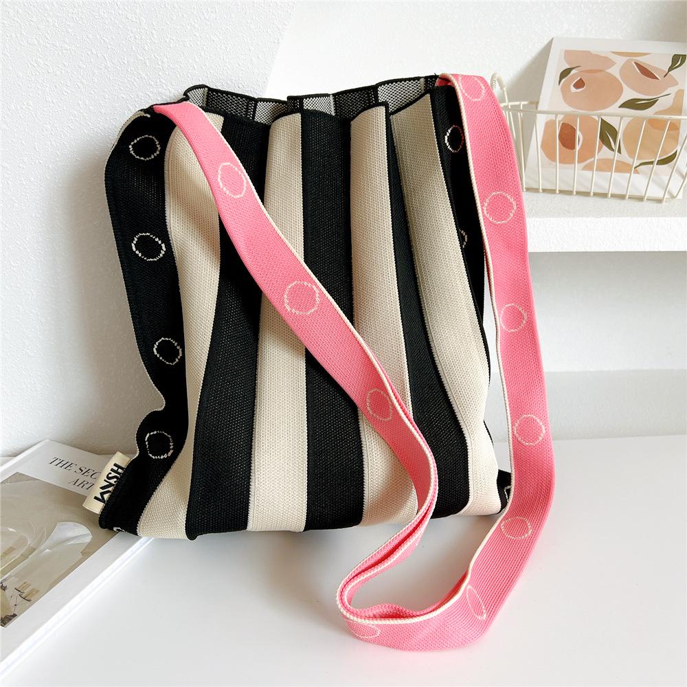 INS Accordion Pleated Crossbody & Shoulder Bag - Knitted, Foldable, Fashionable Design from Korea