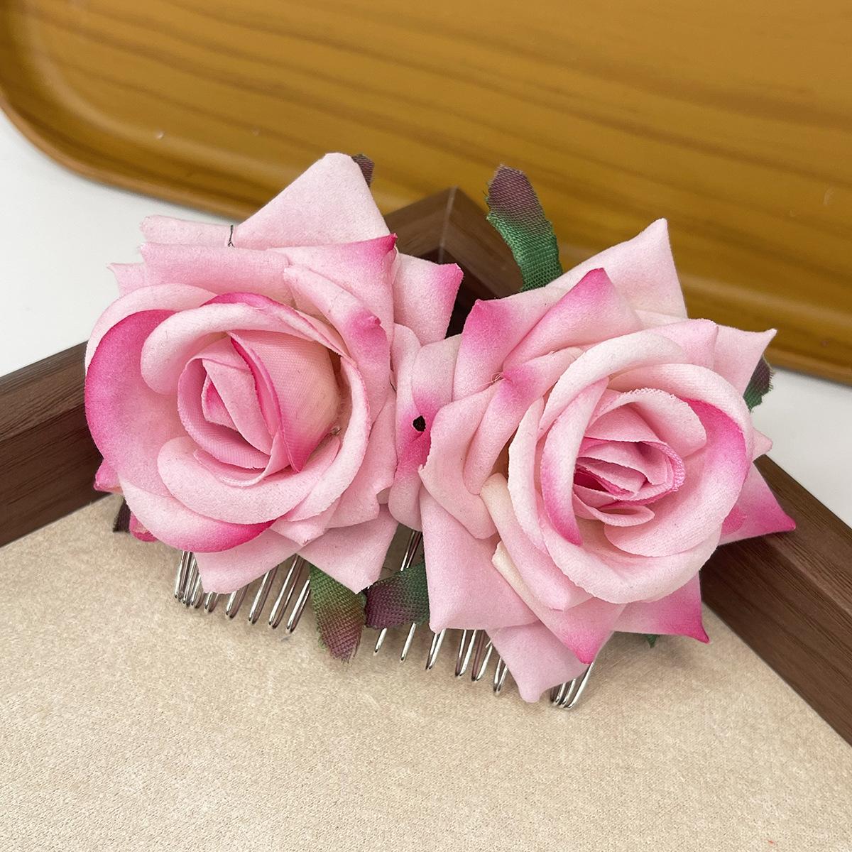 

Новая Свадебная Искусственная Роза Цветок Заколка для Волос Бархатная Ткань Гребень для Волос Женские Свадебные Аксессуары для Вечеринки Подружек Невест Заколка для Волос Ювелирные Изделия розовый